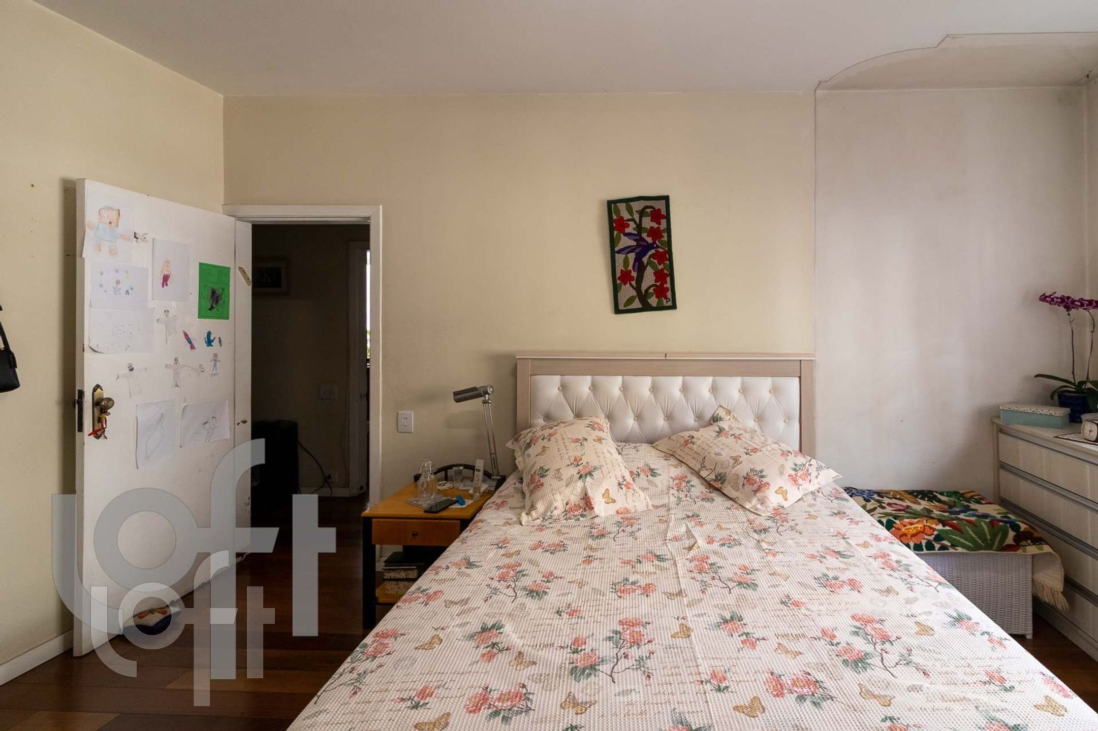 Apartamento à venda com 3 quartos, 200m² - Foto 13