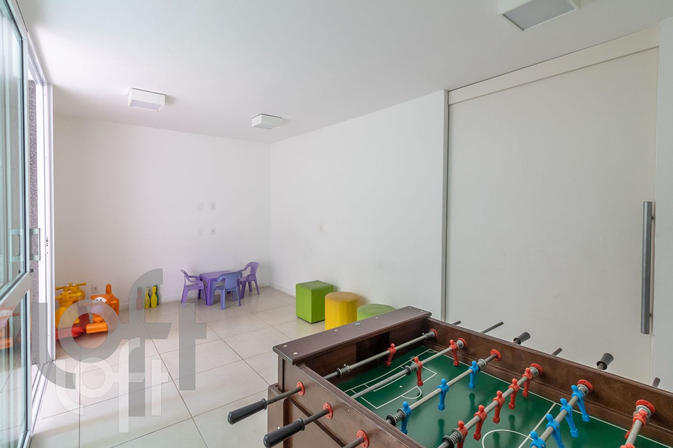 Apartamento à venda com 3 quartos, 200m² - Foto 40