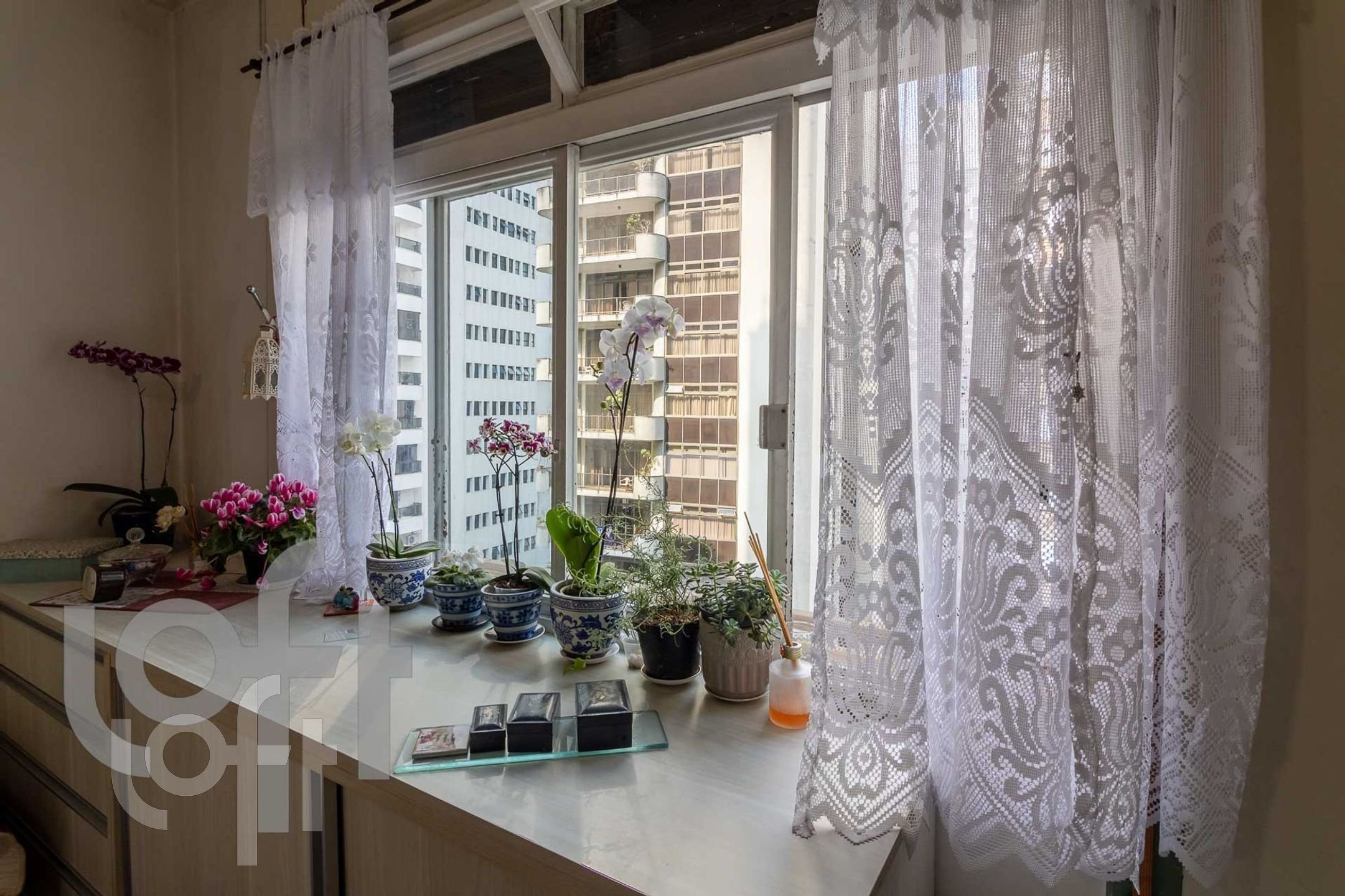 Apartamento à venda com 3 quartos, 200m² - Foto 11