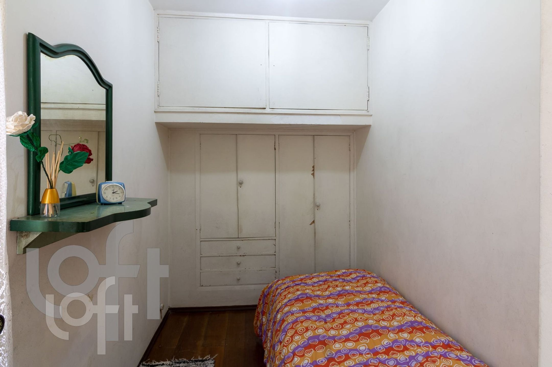 Apartamento à venda com 3 quartos, 200m² - Foto 2