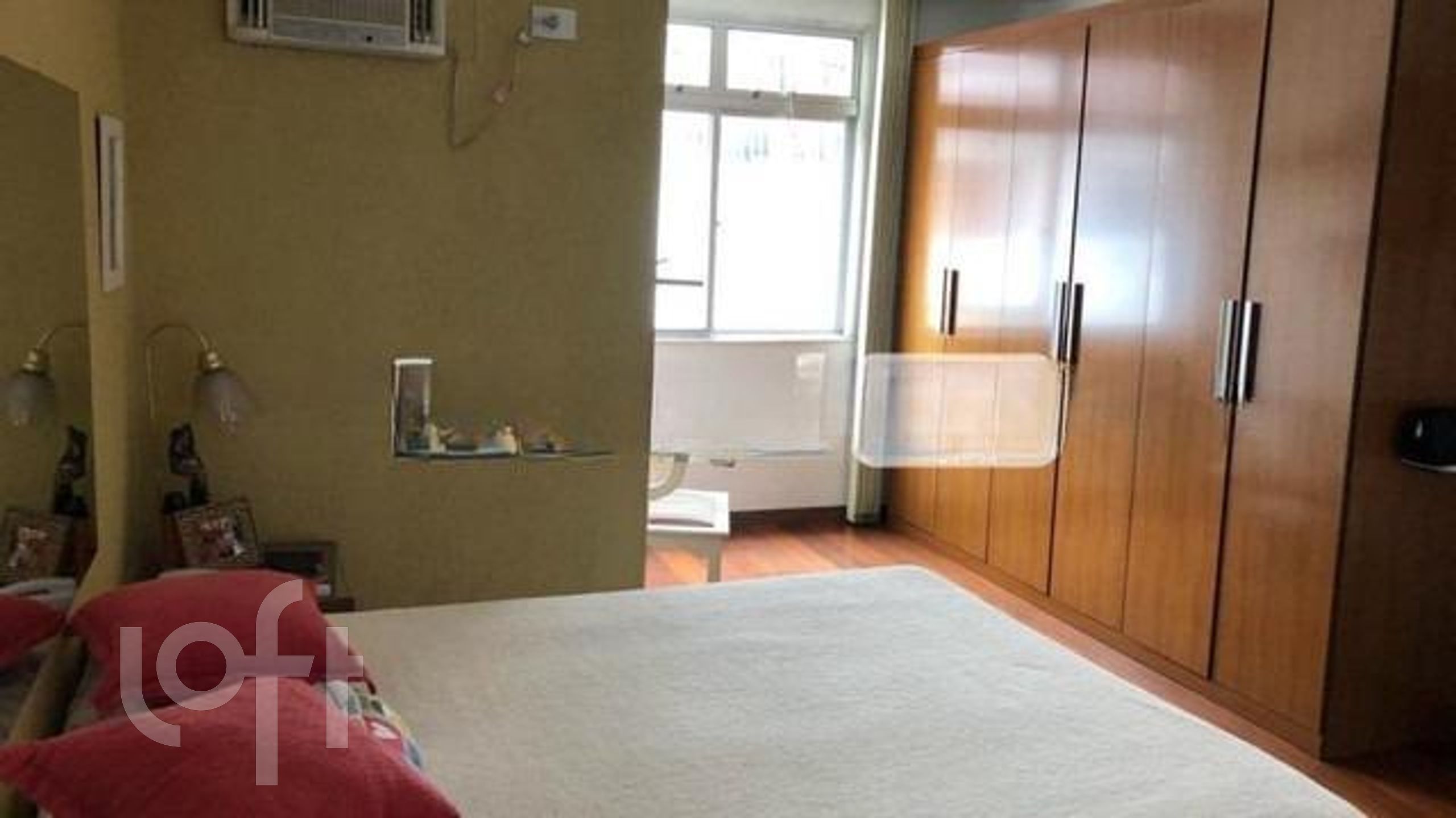 Apartamento à venda com 3 quartos, 170m² - Foto 1