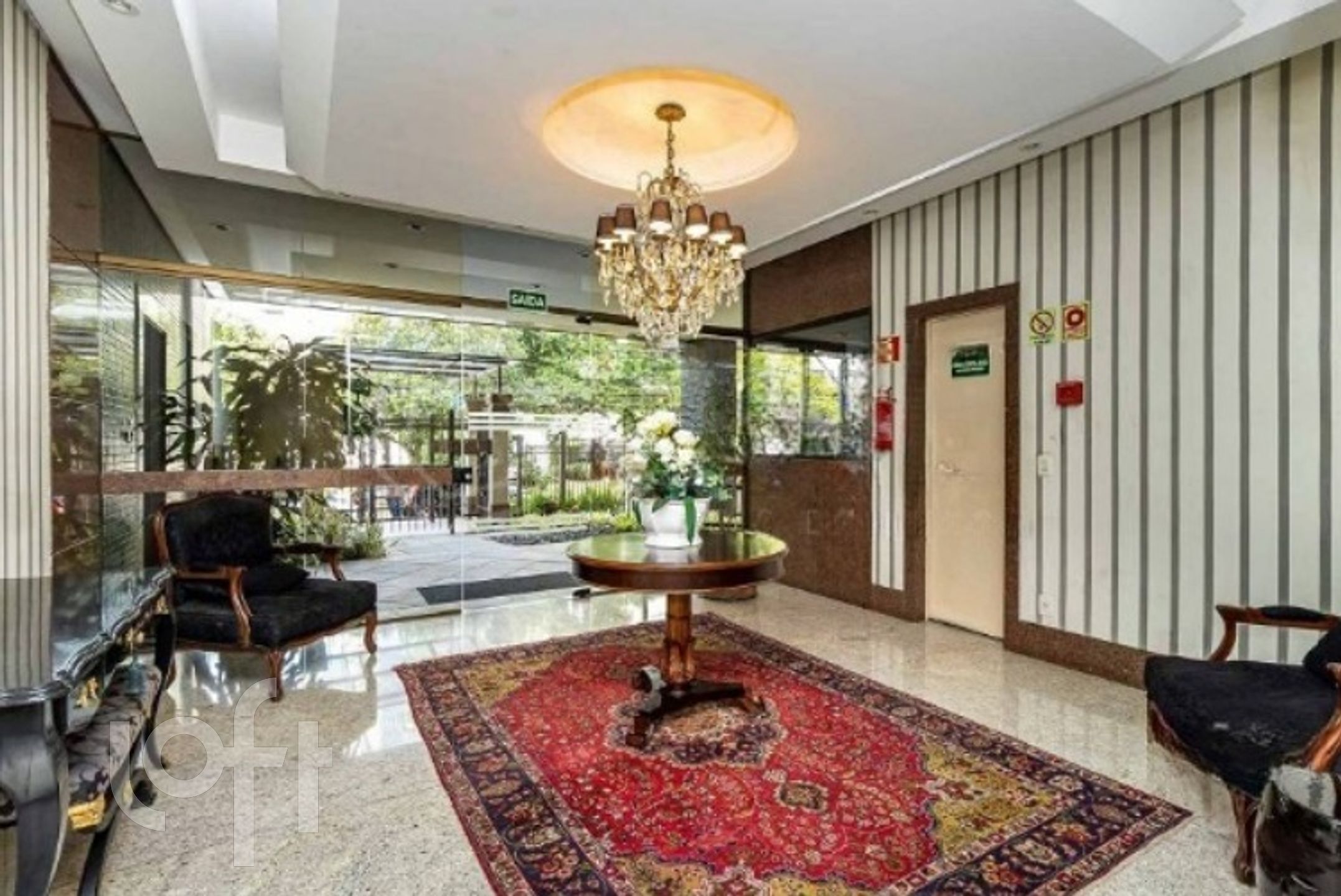 Apartamento com 150m², 3 dormitórios, 2 suítes, 2 vagas, Petrópolis em Porto Alegre