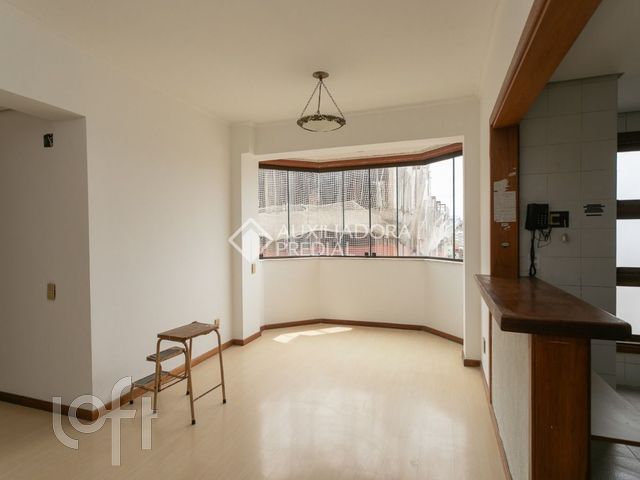 Apartamento com 85m², 2 dormitórios, 1 suíte, 1 vaga, Bom Fim em Porto Alegre