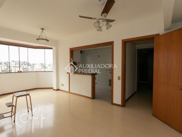 Apartamento com 85m², 2 dormitórios, 1 suíte, 1 vaga, Bom Fim em Porto Alegre