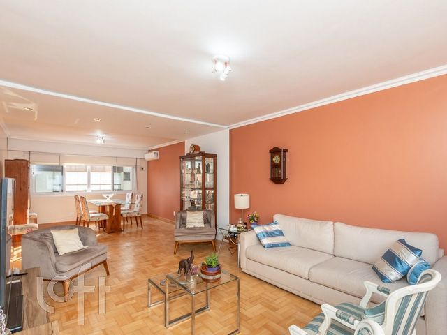 Apartamento com 144m², 4 dormitórios, 2 suítes, 2 vagas, Petrópolis em Porto Alegre
