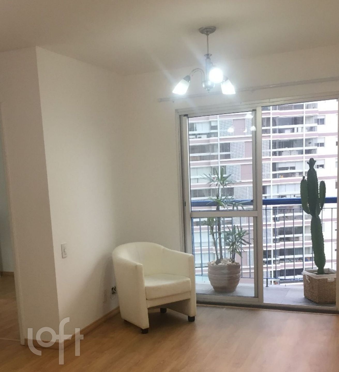 Apartamento à venda com 2 quartos, 60m² - Foto 7