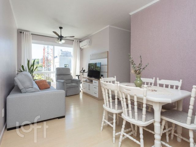 Apartamento com 86m², 3 dormitórios, 1 vaga, Floresta em Porto Alegre