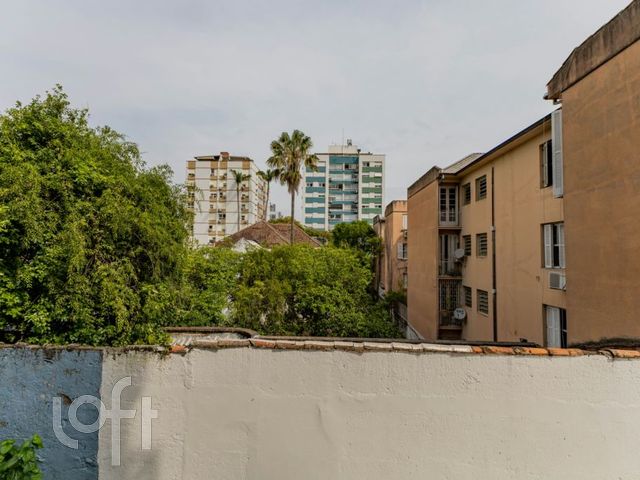 Apartamento com 66m², 2 dormitórios, 1 suíte, 1 vaga, Farroupilha em Porto Alegre