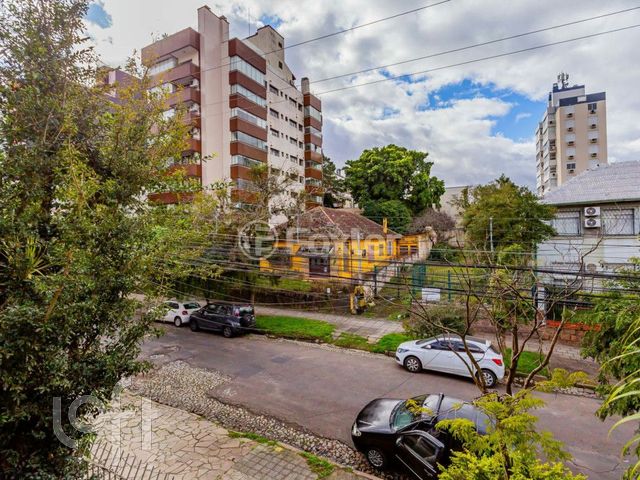 Apartamento com 193m², 3 dormitórios, 1 suíte, 1 vaga, Rio Branco em Porto Alegre