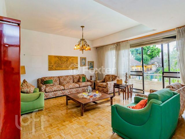 Apartamento com 193m², 3 dormitórios, 1 suíte, 1 vaga, Rio Branco em Porto Alegre