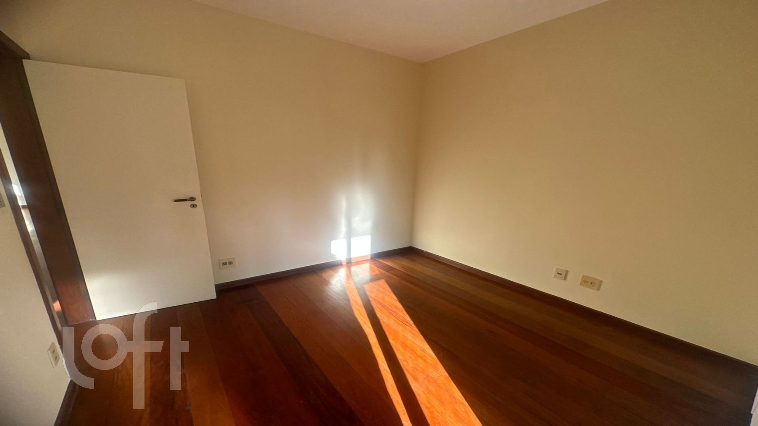 Apartamento à venda com 3 quartos, 84m² - Foto 7