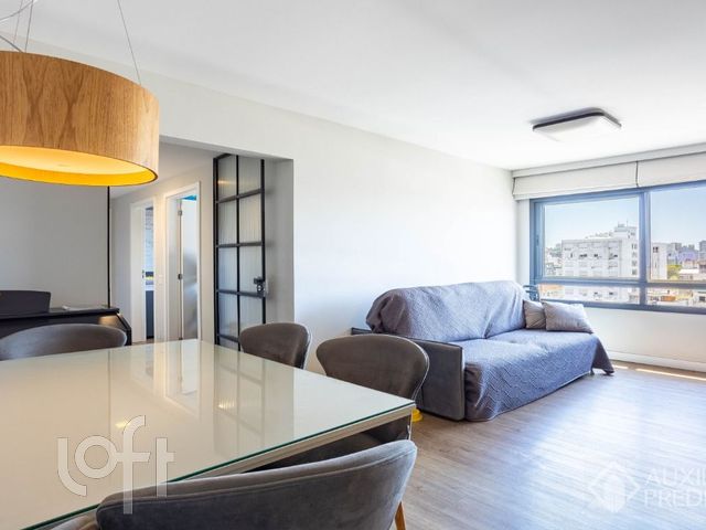 Apartamento com 81m², 3 dormitórios, 3 vagas, Santana em Porto Alegre