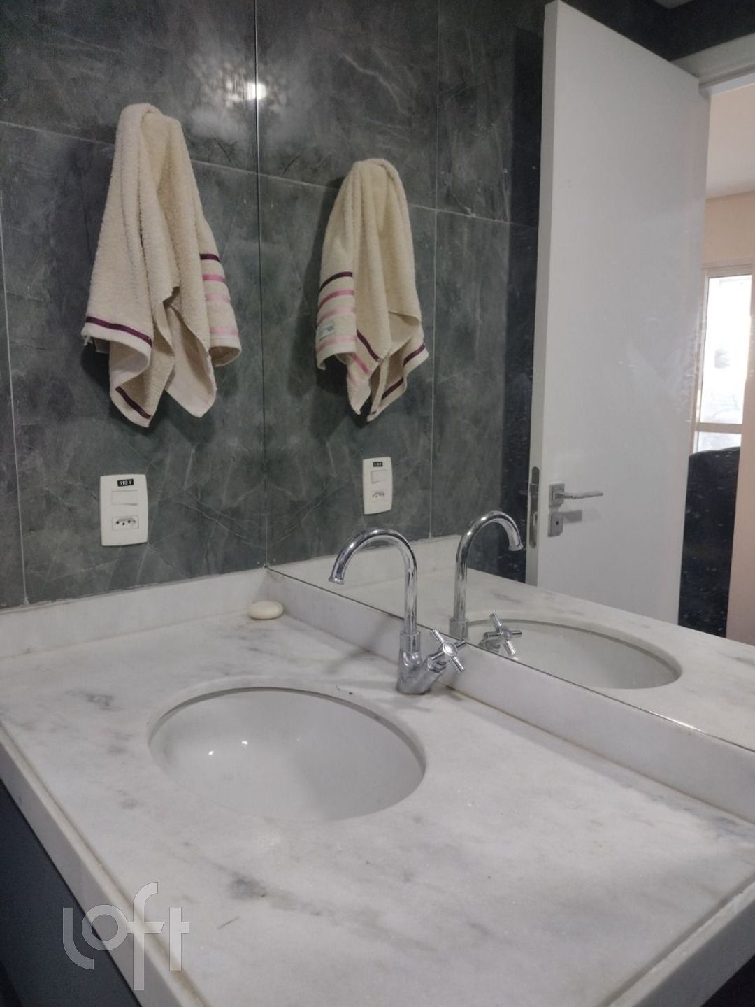 Apartamento à venda com 1 quarto, 54m² - Foto 7