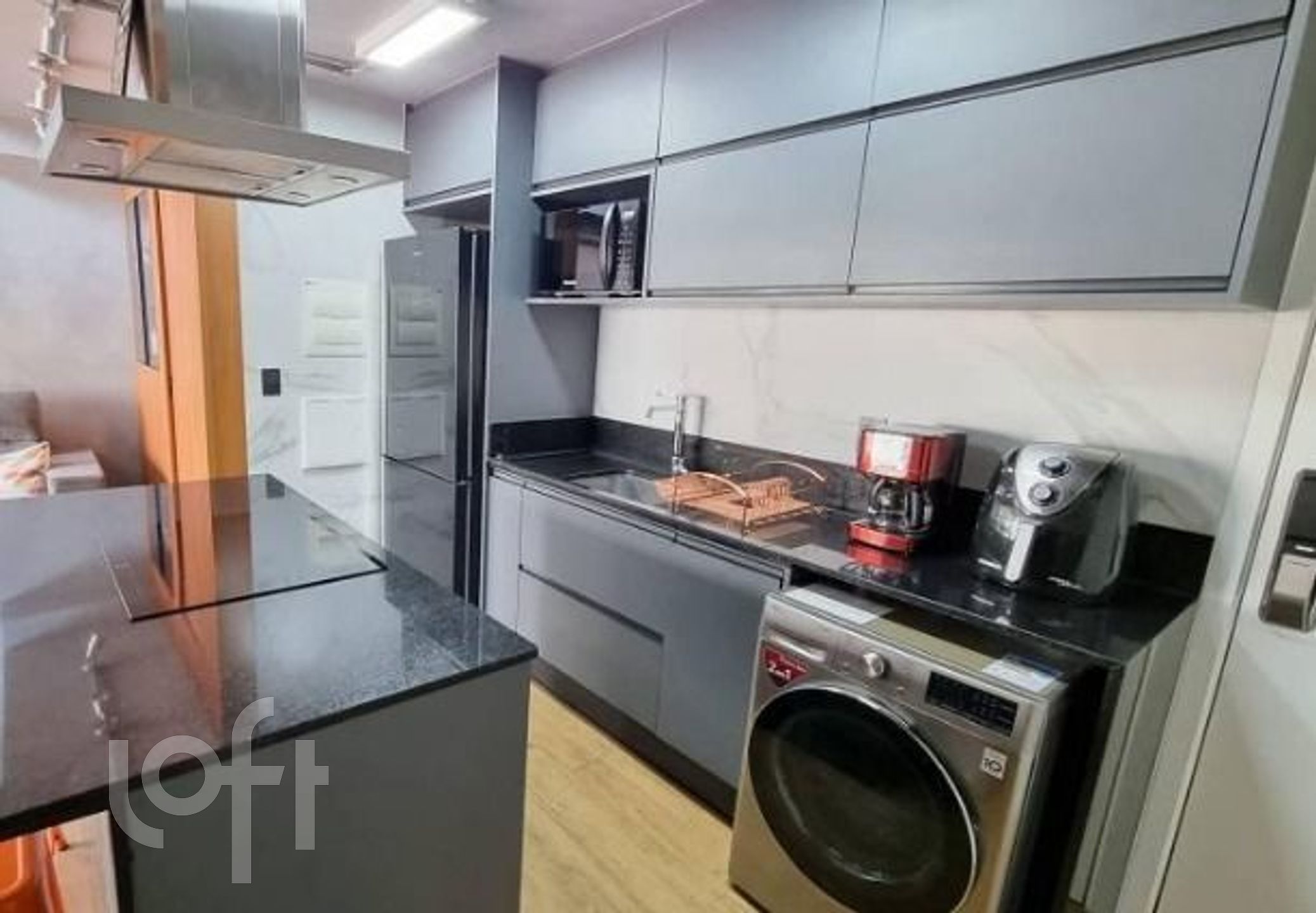 Apartamento à venda com 1 quarto, 68m² - Foto 11