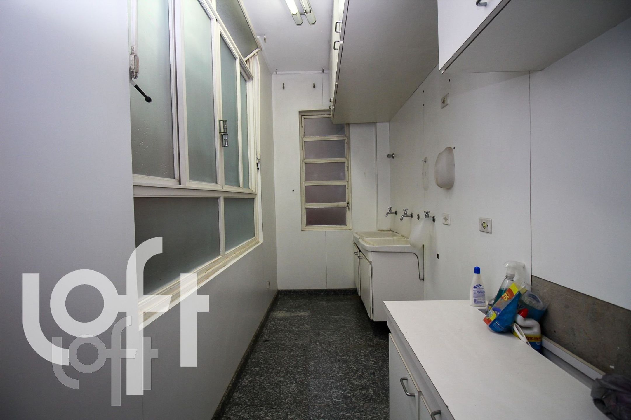 Apartamento à venda com 2 quartos, 200m² - Foto 17