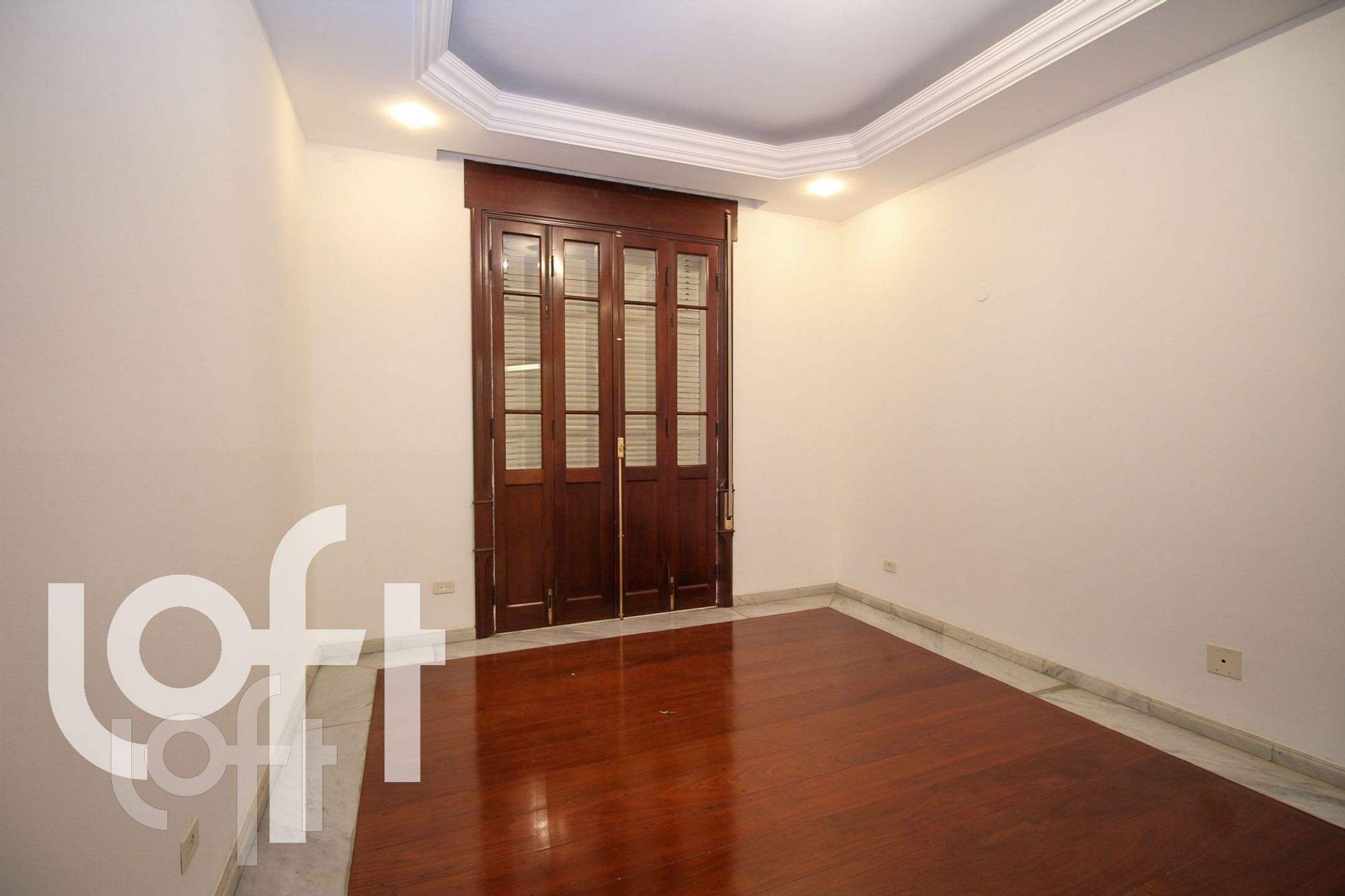 Apartamento à venda com 2 quartos, 200m² - Foto 33