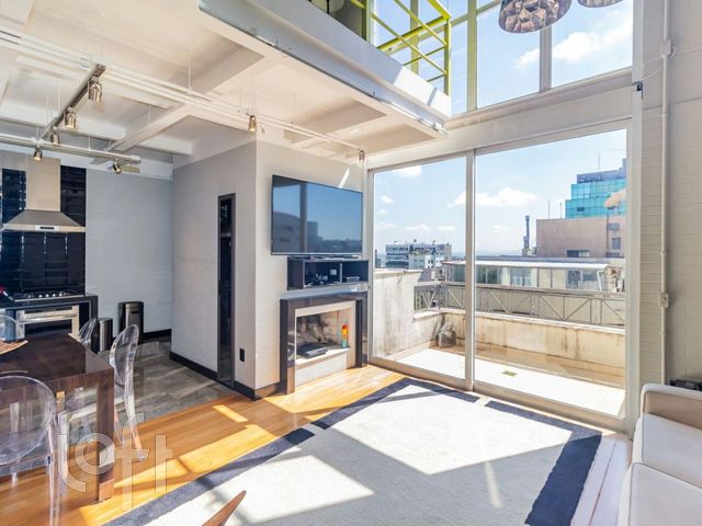 Apartamento com 84m², 1 dormitório, 1 suíte, 2 vagas, Moinhos de Vento em Porto Alegre