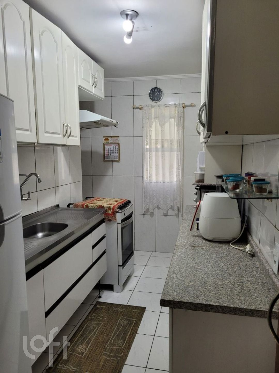 Apartamento à venda com 2 quartos, 64m² - Foto 3