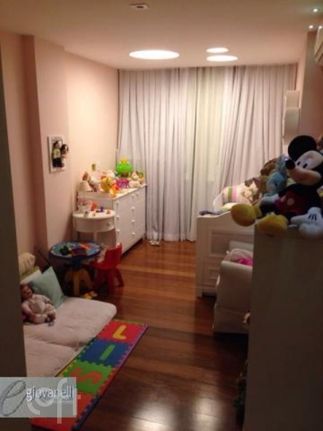 Apartamento à venda com 3 quartos, 170m² - Foto 7