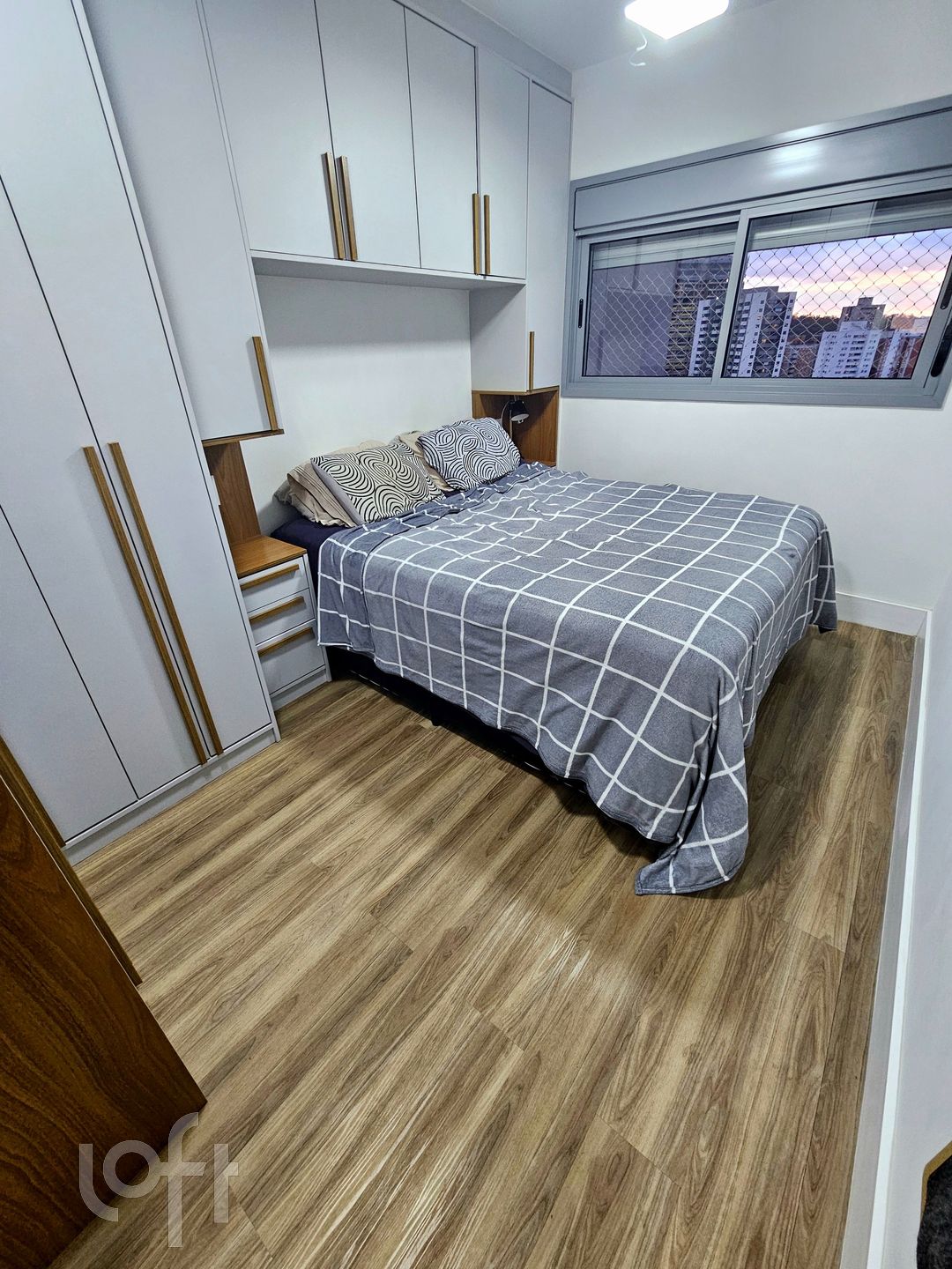 Apartamento à venda com 2 quartos, 62m² - Foto 8