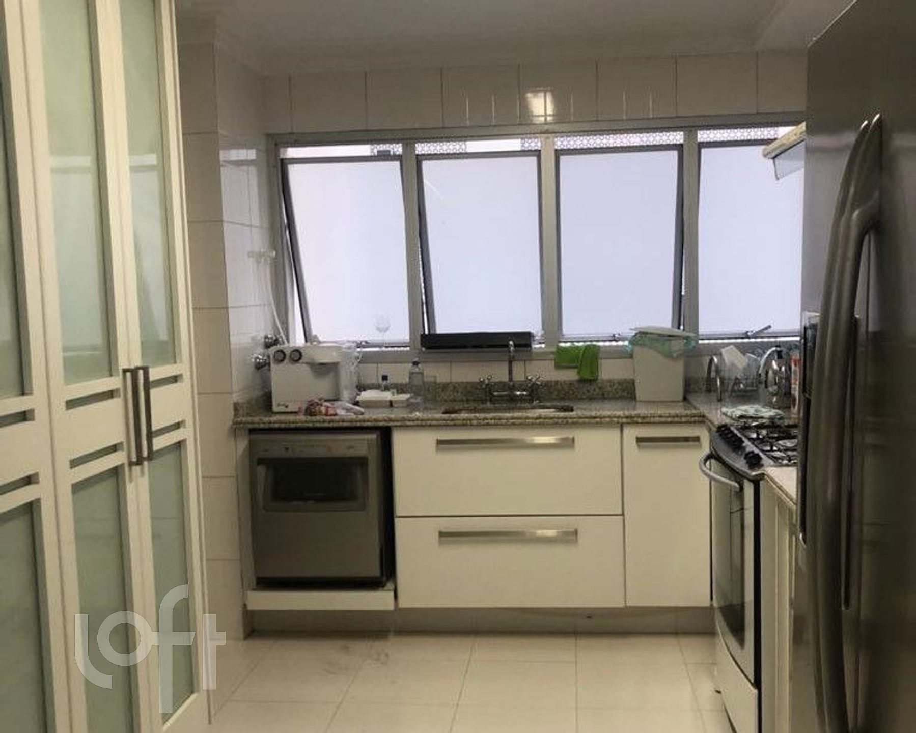 Apartamento à venda com 4 quartos, 197m² - Foto 13