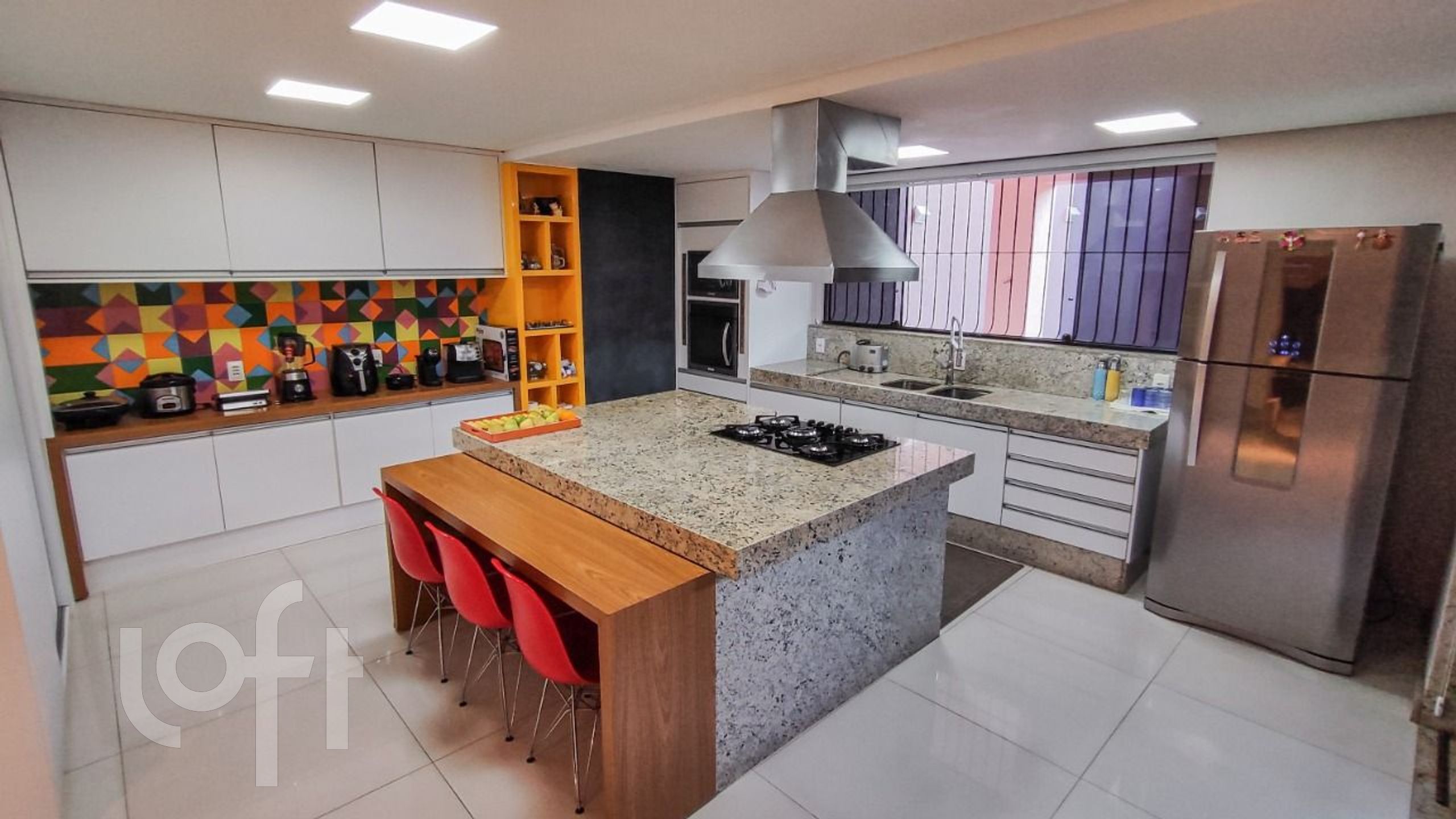 Casa à venda com 3 quartos, 354m² - Foto 5