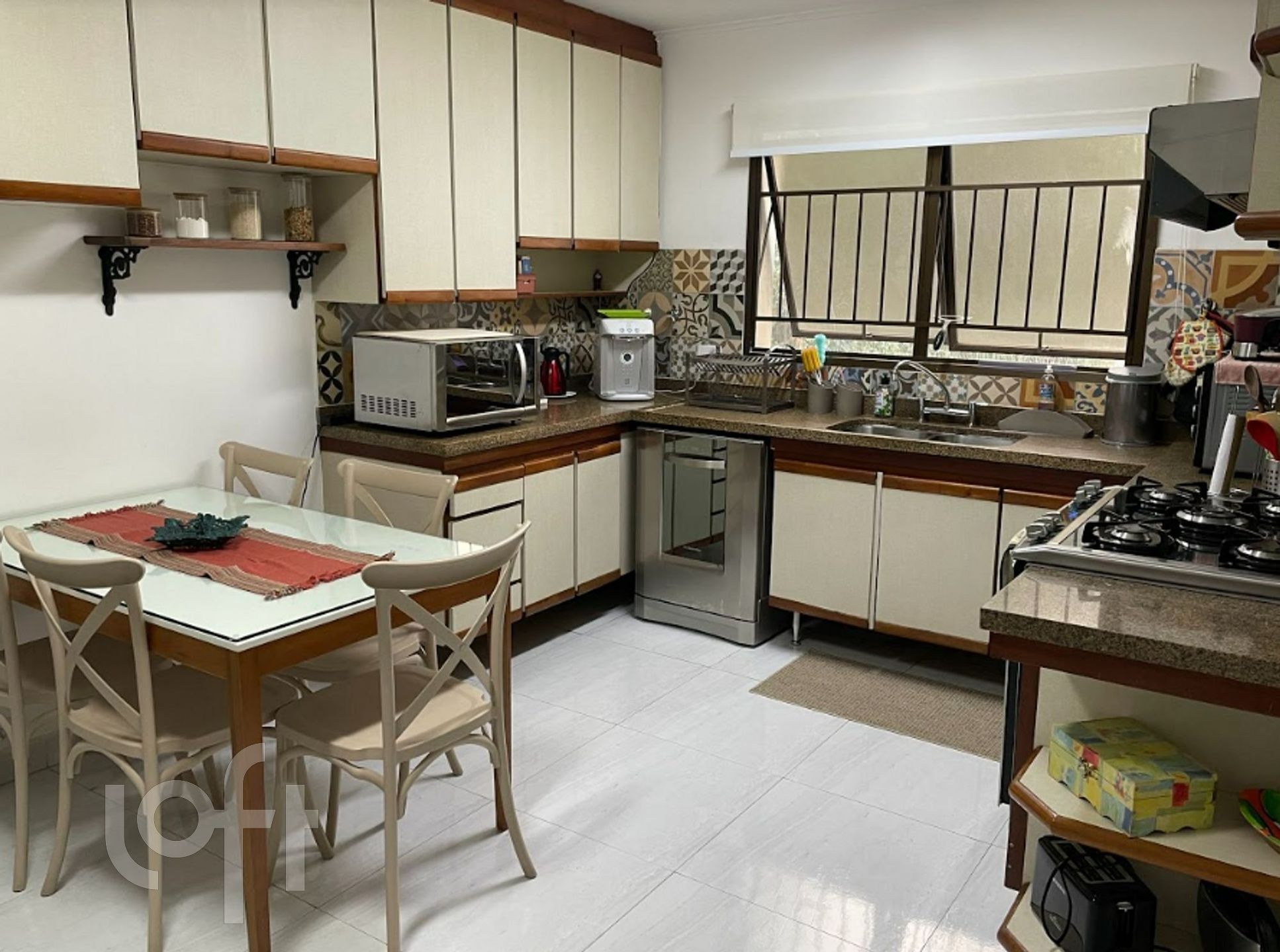 Apartamento à venda com 4 quartos, 153m² - Foto 19