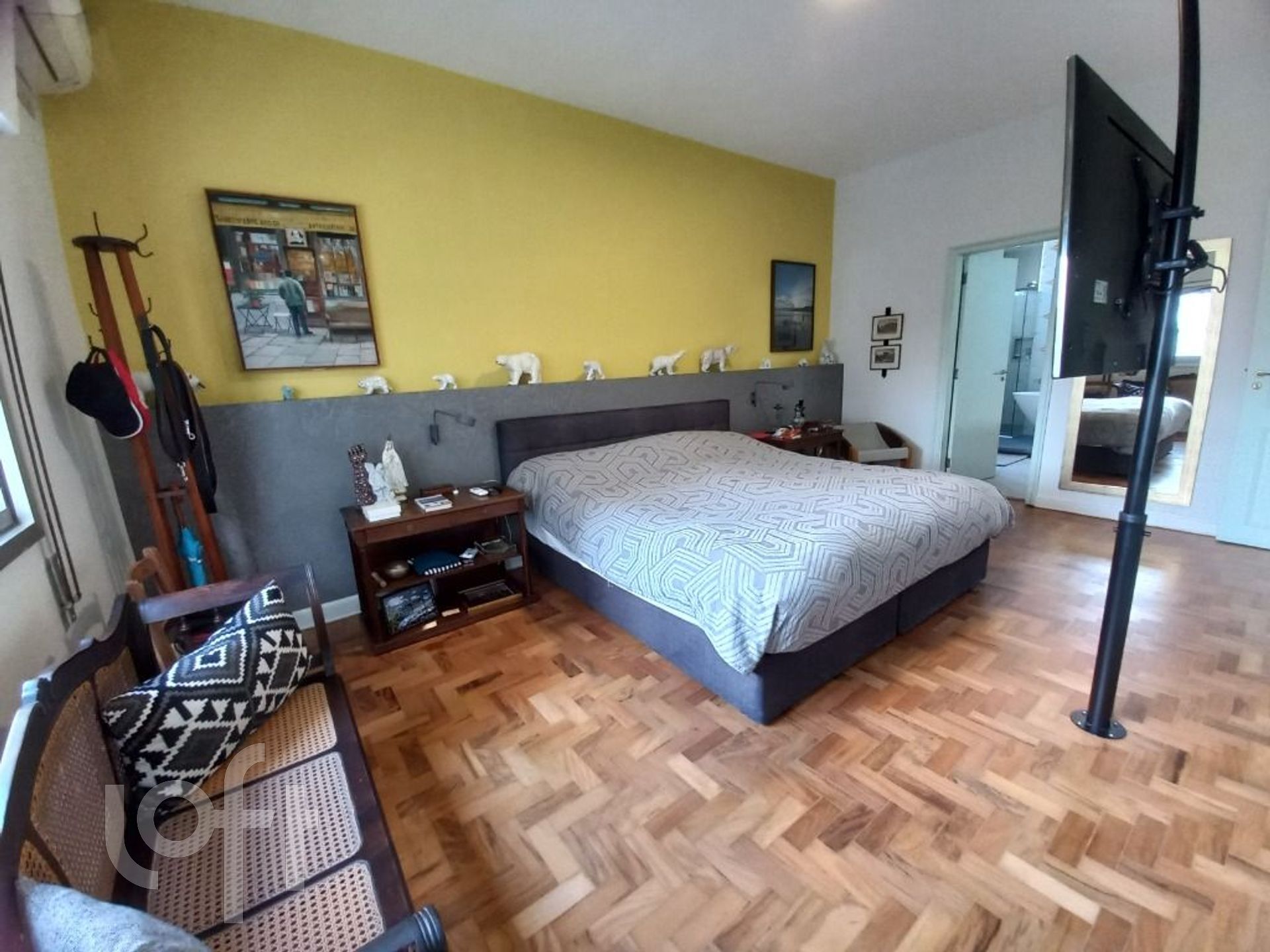 Apartamento à venda com 3 quartos, 270m² - Foto 18