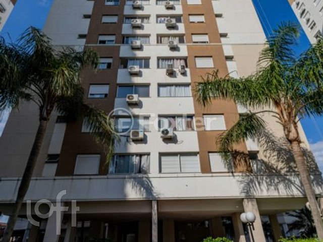 Apartamento com 68m², 3 dormitórios, 1 suíte, 1 vaga, Vila Ipiranga em Porto Alegre