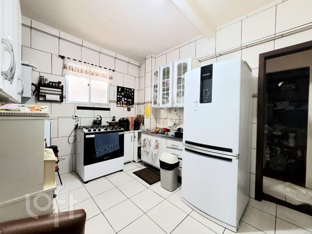 Apartamento com 93m², 3 dormitórios, Santana em Porto Alegre