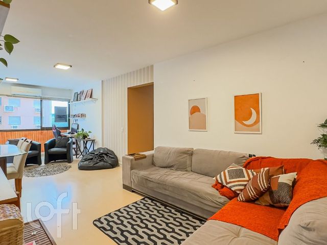 Apartamento com 94m², 3 dormitórios, 1 suíte, Vila Ipiranga em Porto Alegre