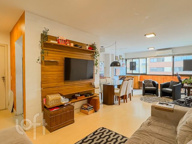 Apartamento com 94m², 3 dormitórios, 1 suíte, Vila Ipiranga em Porto Alegre
