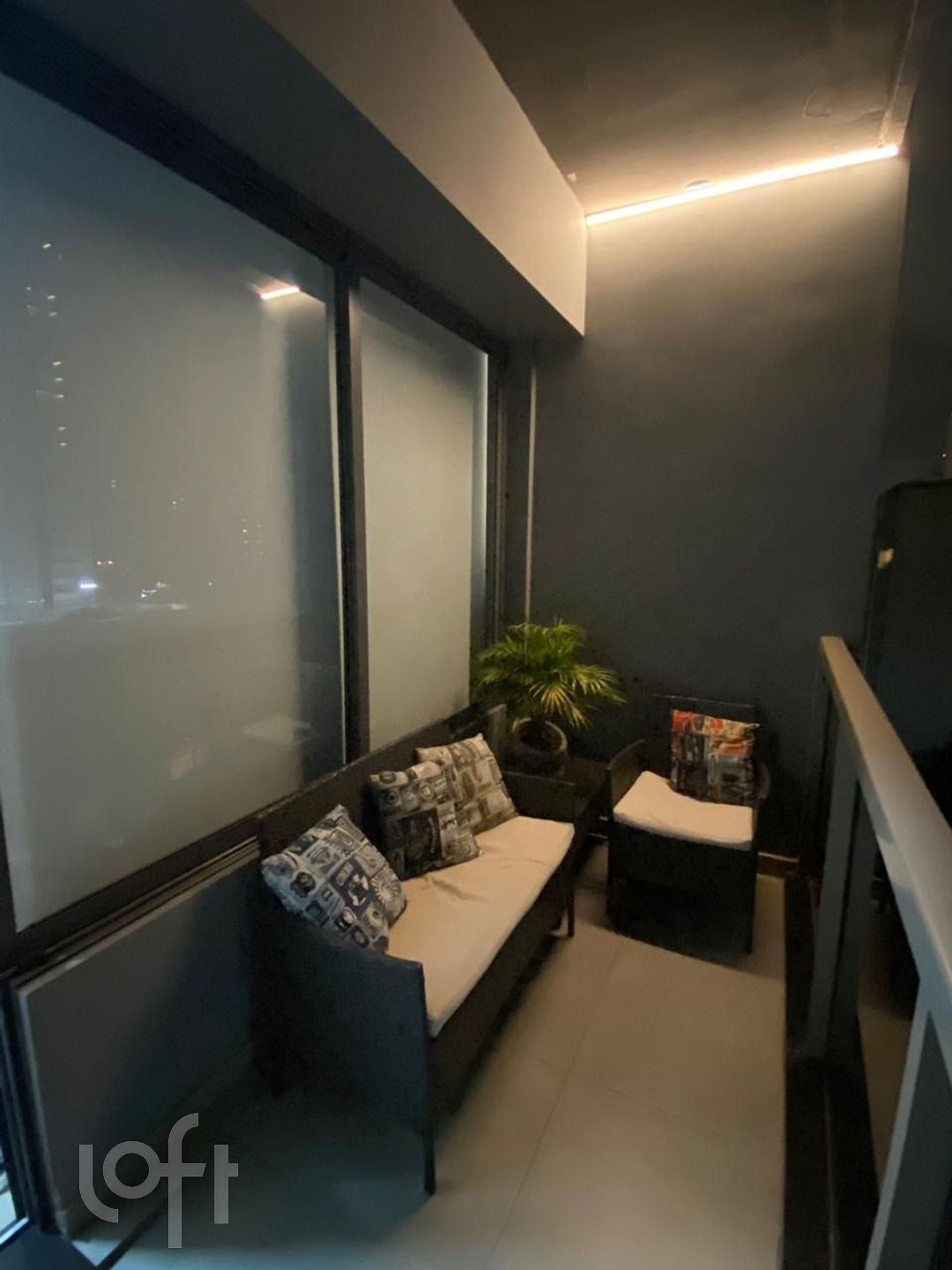 Apartamento à venda com 1 quarto, 27m² - Foto 10