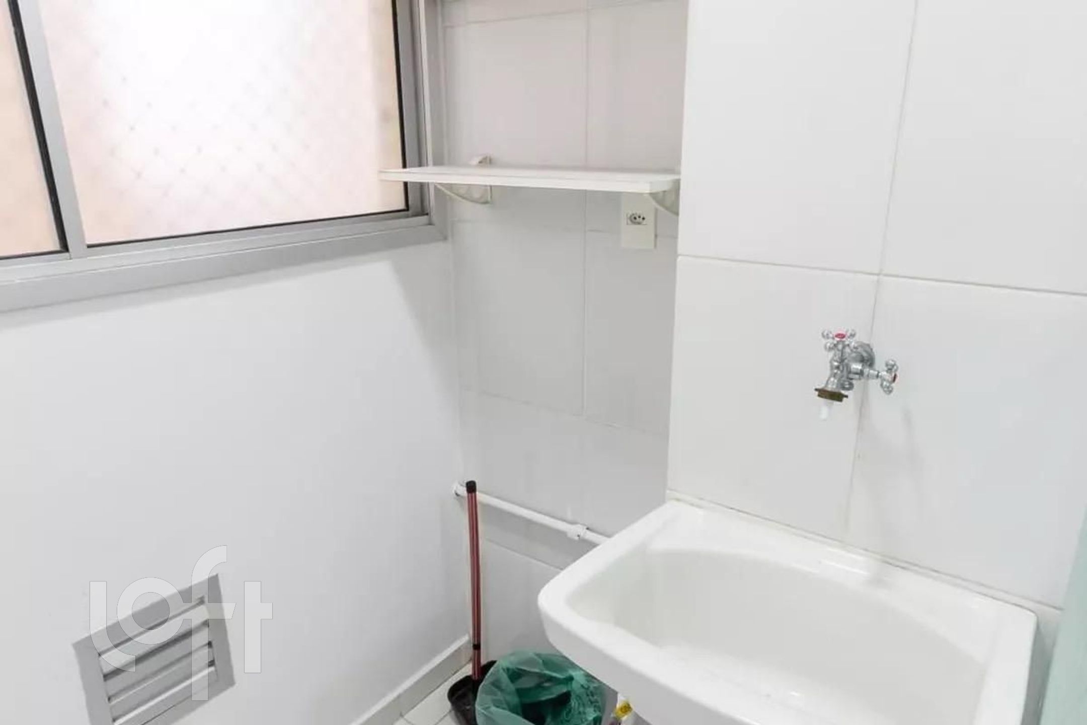 Apartamento à venda com 2 quartos, 44m² - Foto 6