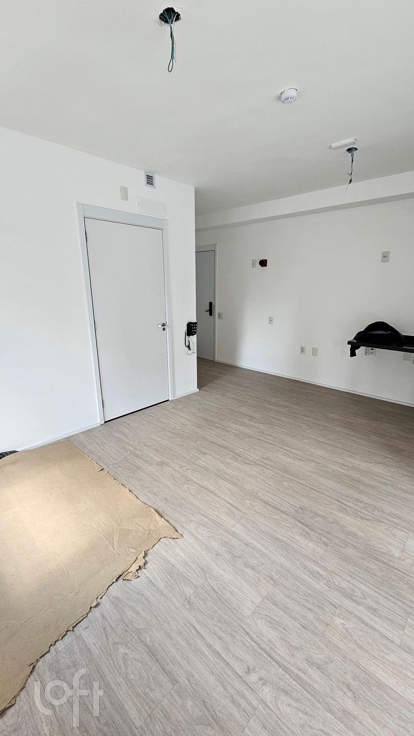 Apartamento à venda com 1 quarto, 77m² - Foto 3