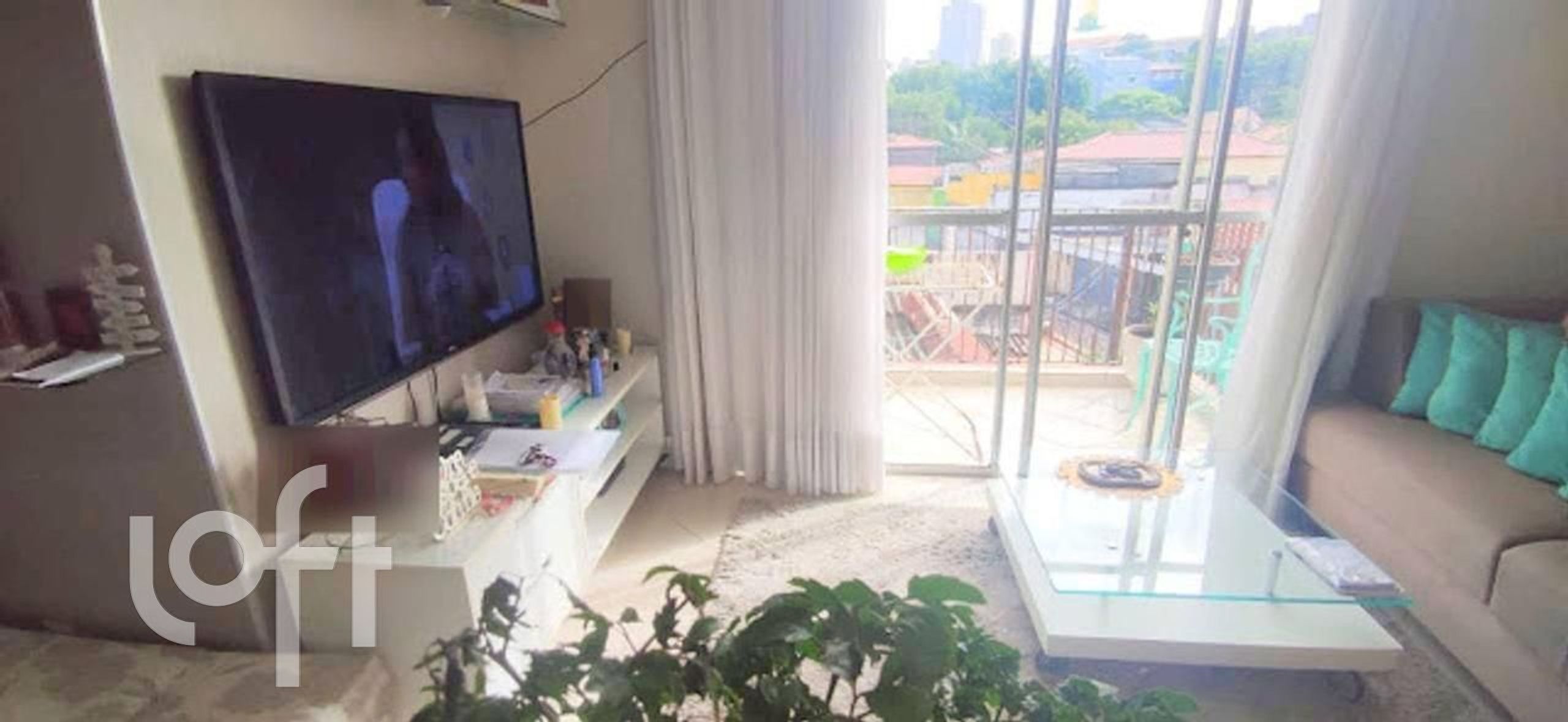 Apartamento à venda com 2 quartos, 81m² - Foto 2