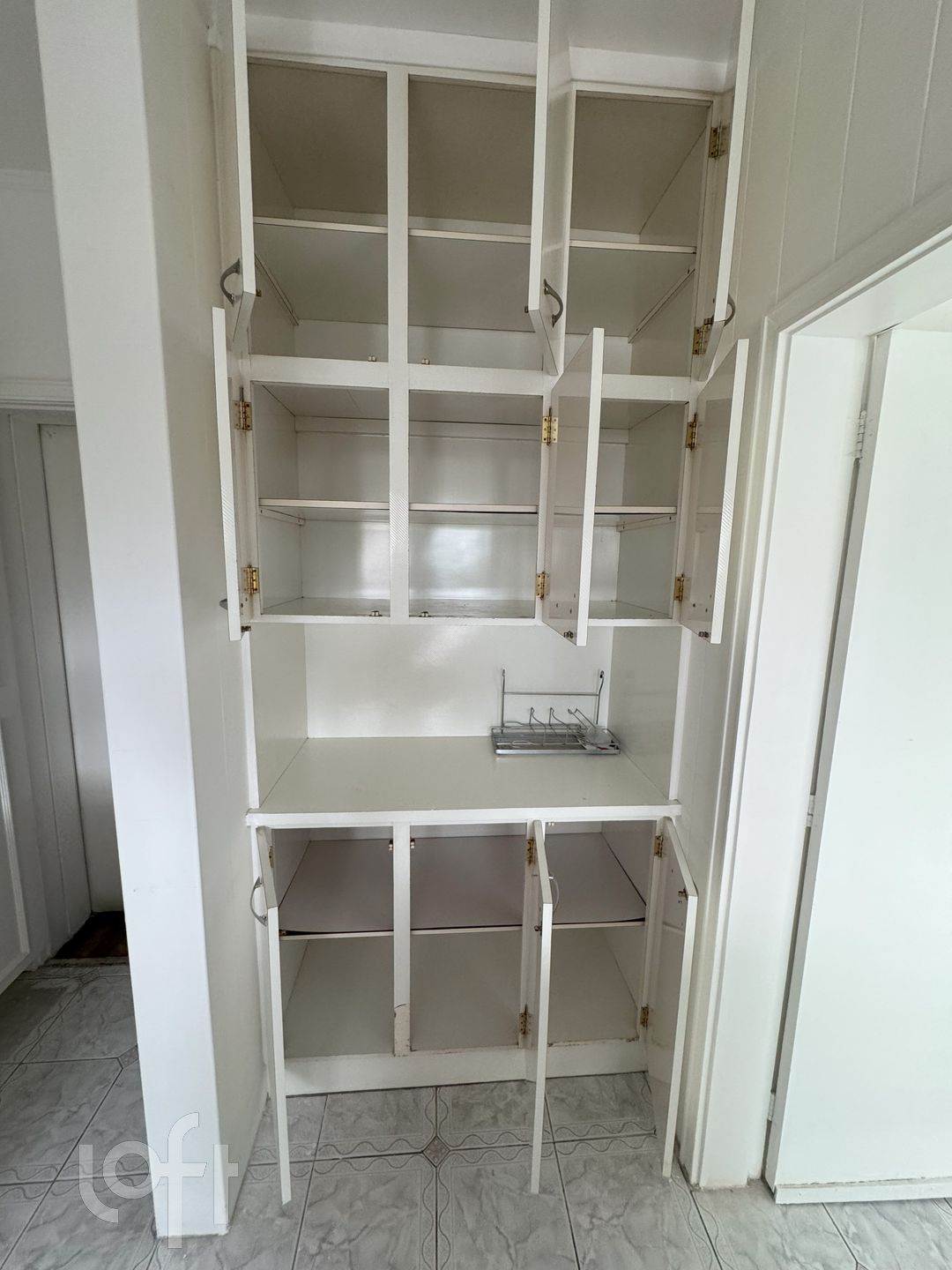 Apartamento à venda com 3 quartos, 258m² - Foto 12