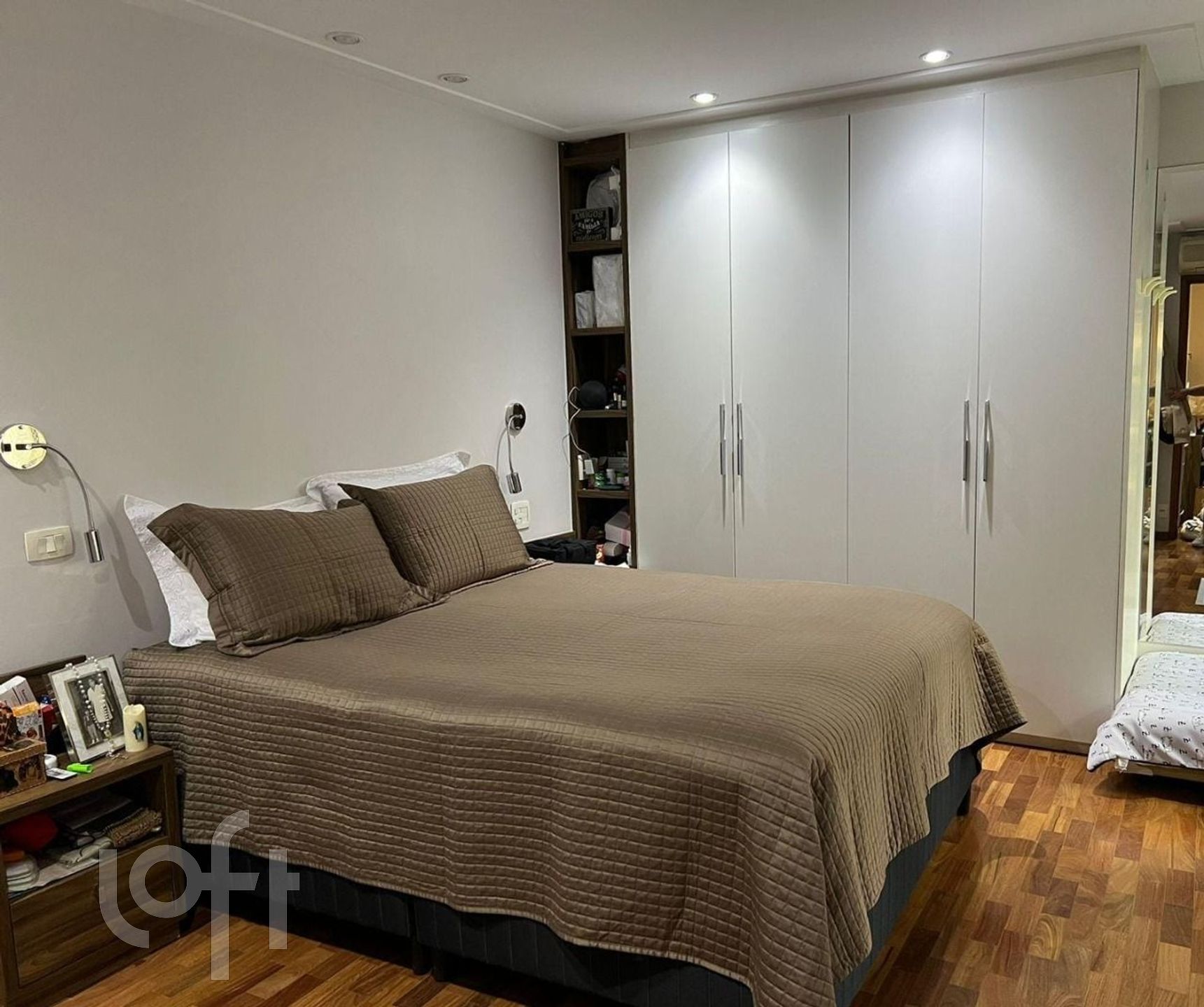 Apartamento à venda com 4 quartos, 180m² - Foto 40