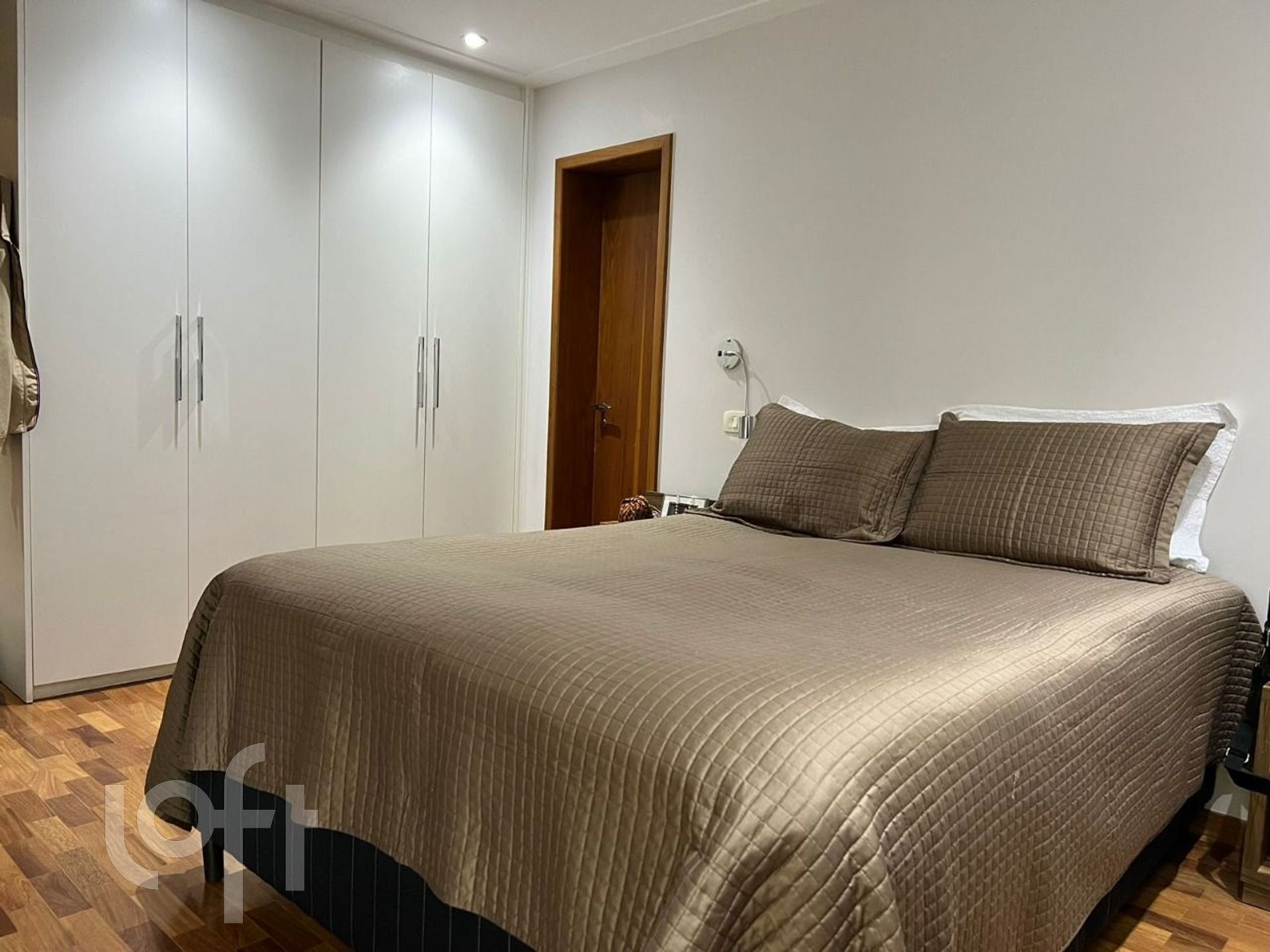 Apartamento à venda com 4 quartos, 180m² - Foto 23