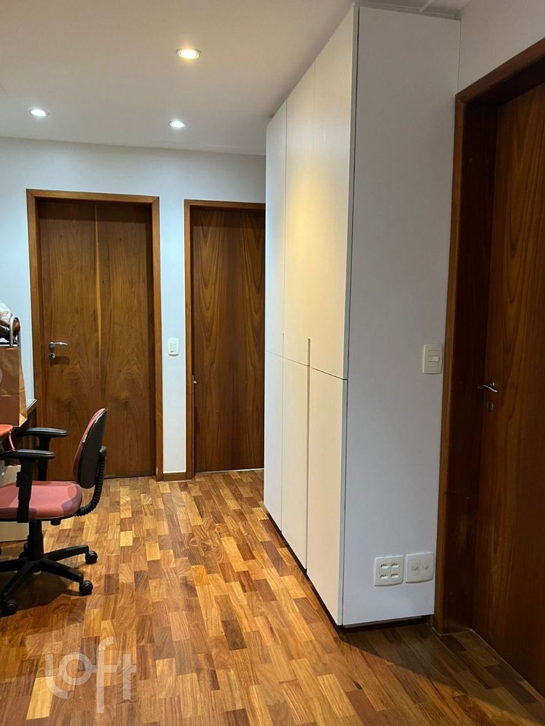 Apartamento à venda com 4 quartos, 180m² - Foto 33