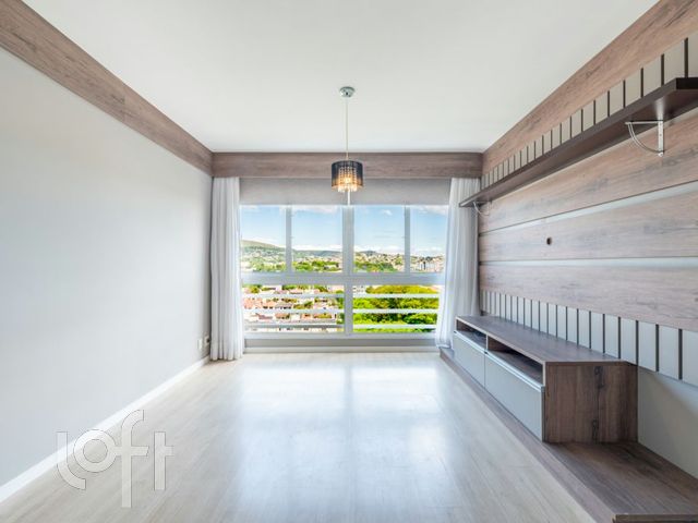 Apartamento com 94m², 3 dormitórios, 1 suíte, 2 vagas, Jardim Botânico em Porto Alegre