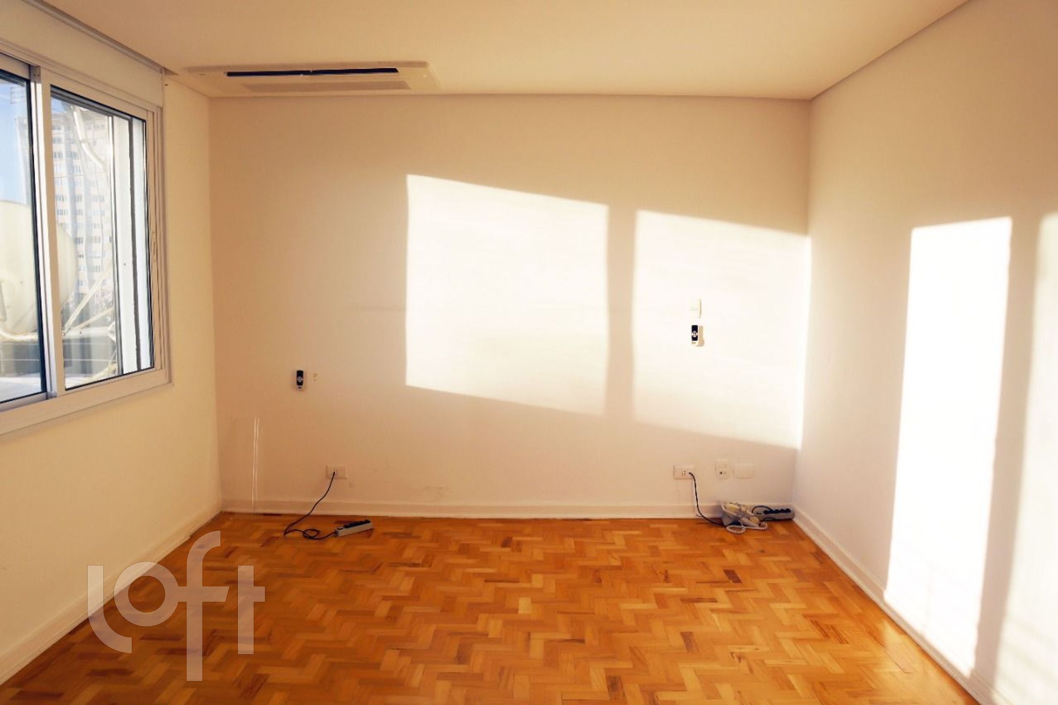 Apartamento à venda com 3 quartos, 169m² - Foto 8