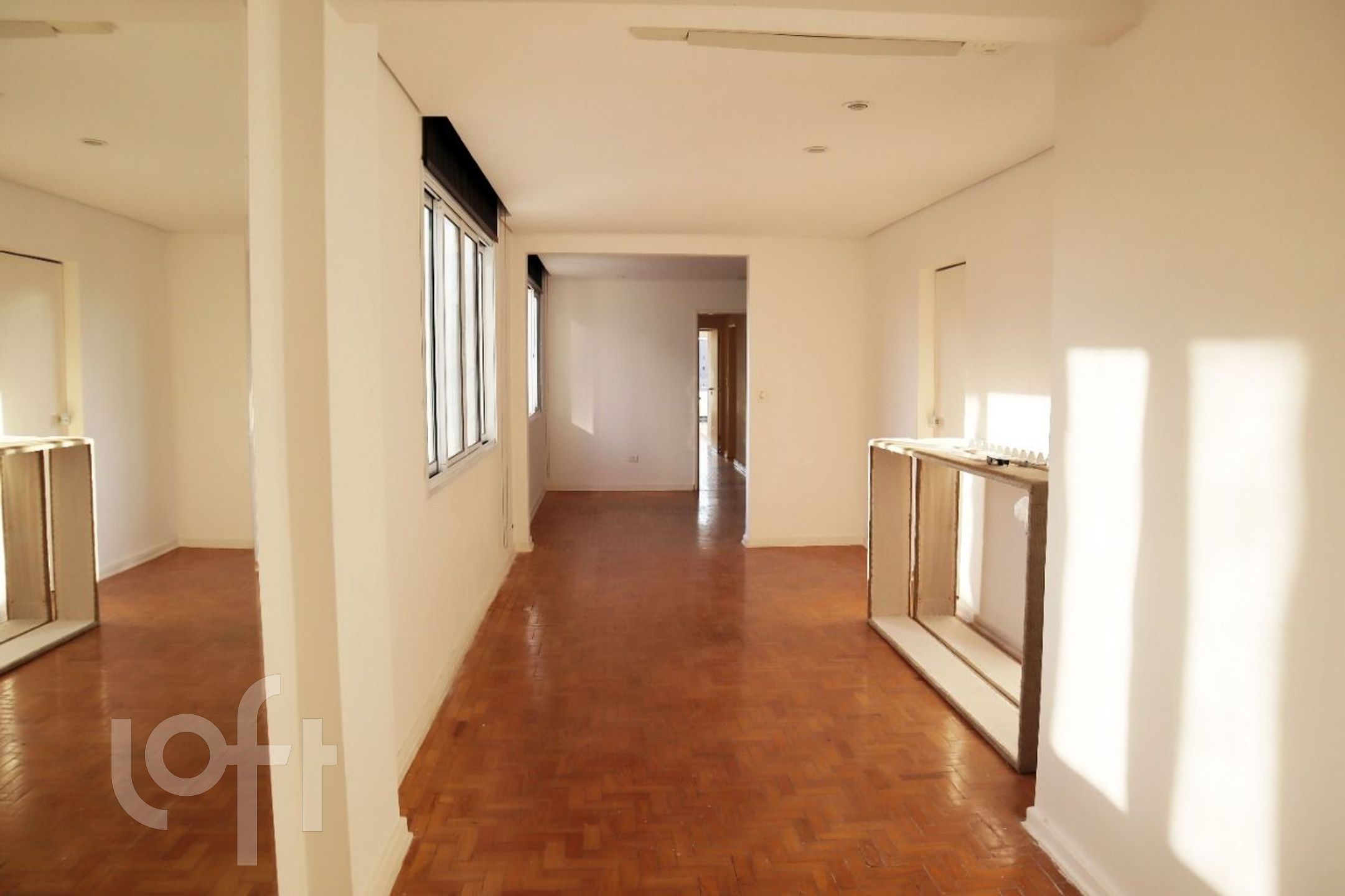 Apartamento à venda com 3 quartos, 169m² - Foto 1