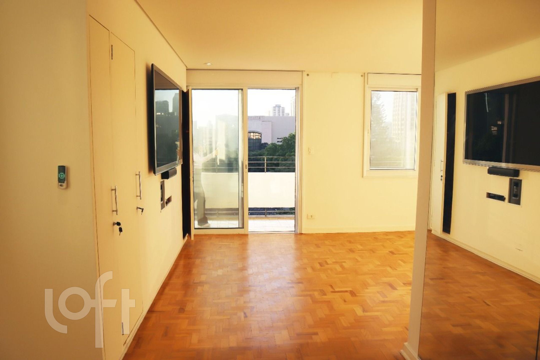 Apartamento à venda com 3 quartos, 169m² - Foto 10