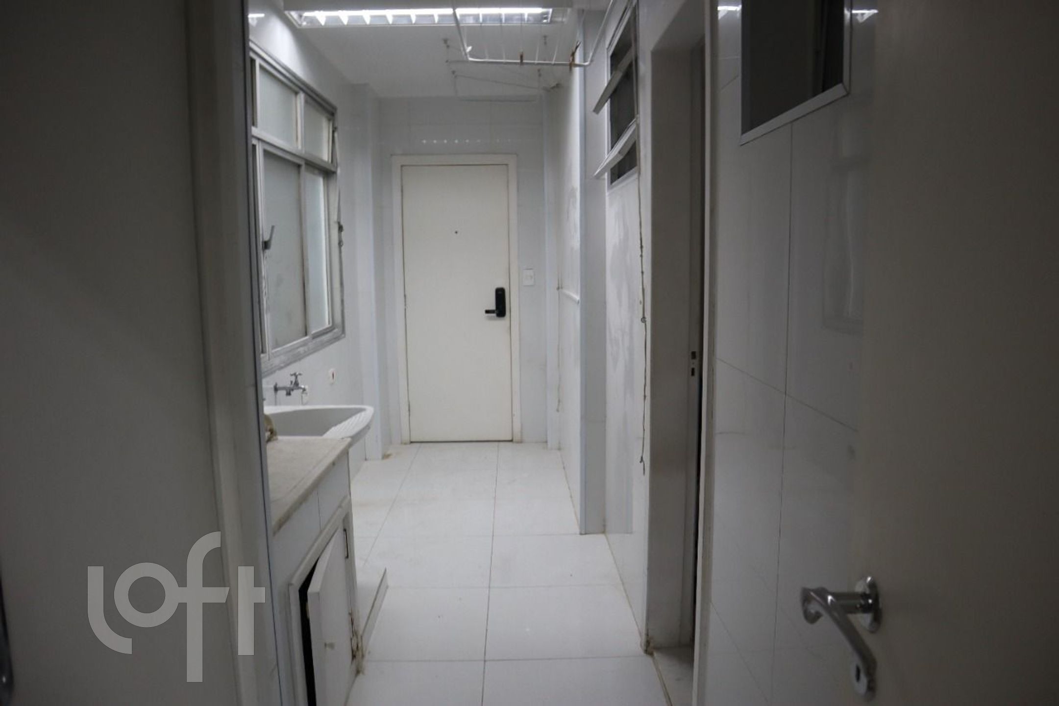 Apartamento à venda com 3 quartos, 169m² - Foto 28