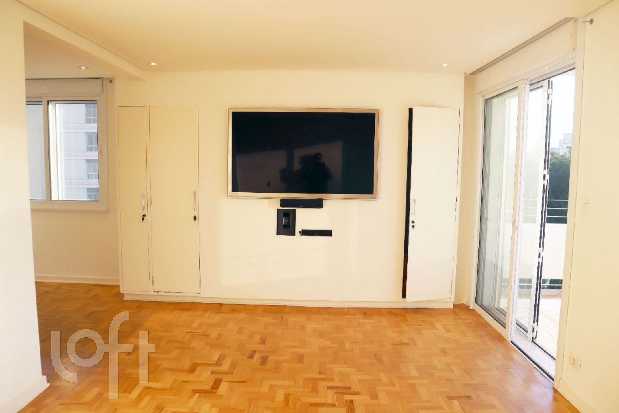 Apartamento à venda com 3 quartos, 169m² - Foto 7