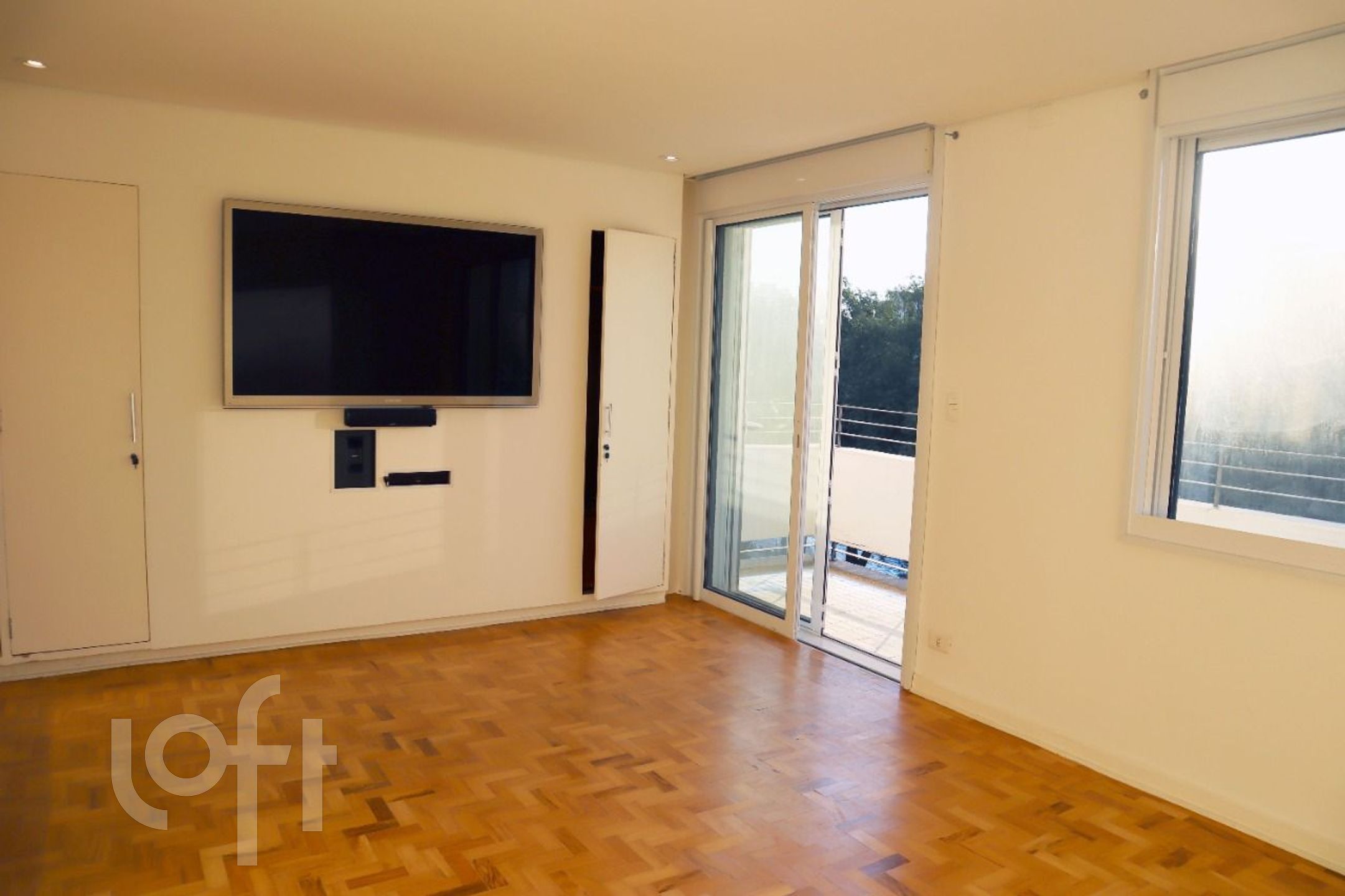 Apartamento à venda com 3 quartos, 169m² - Foto 6