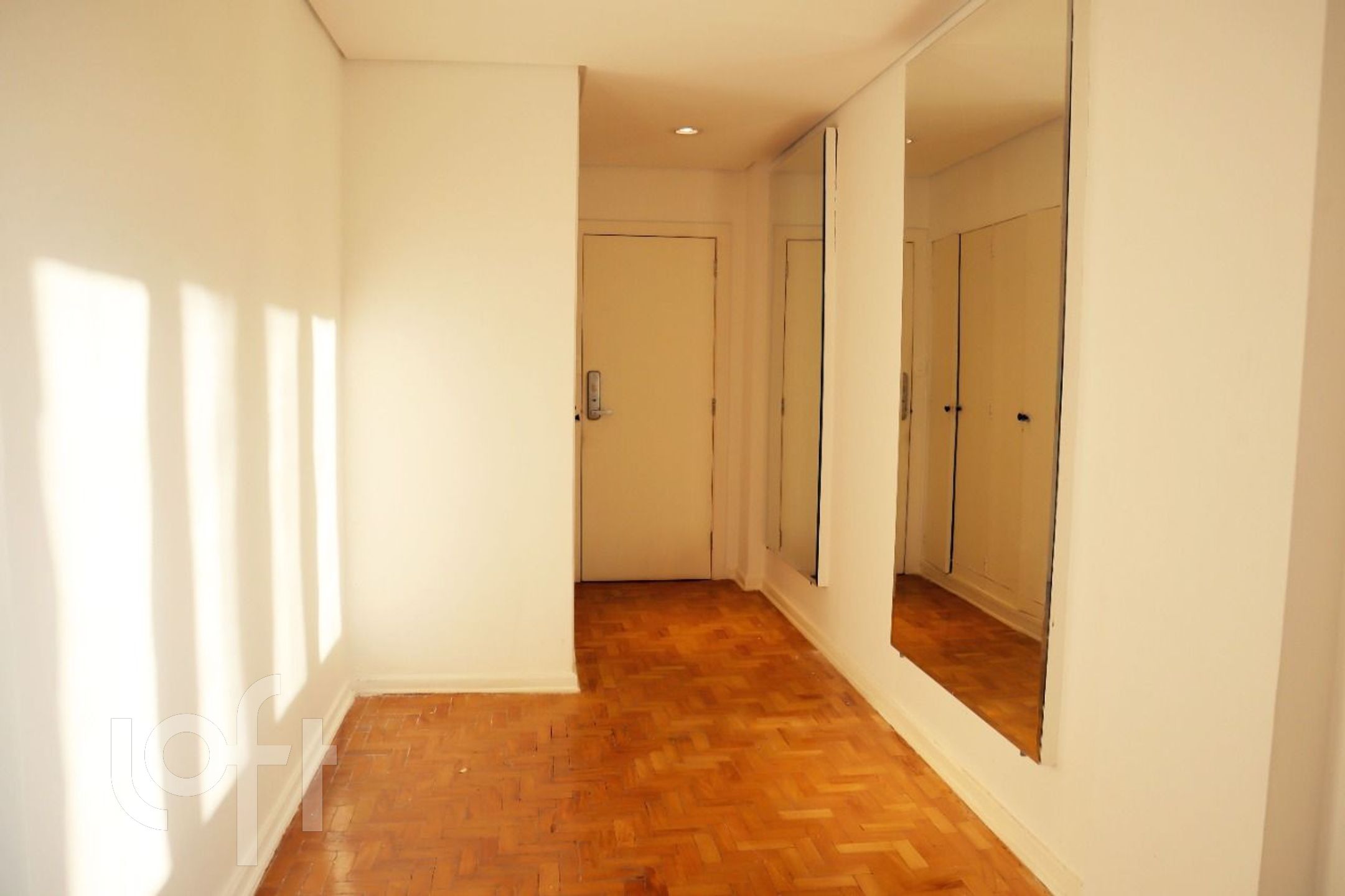 Apartamento à venda com 3 quartos, 169m² - Foto 19