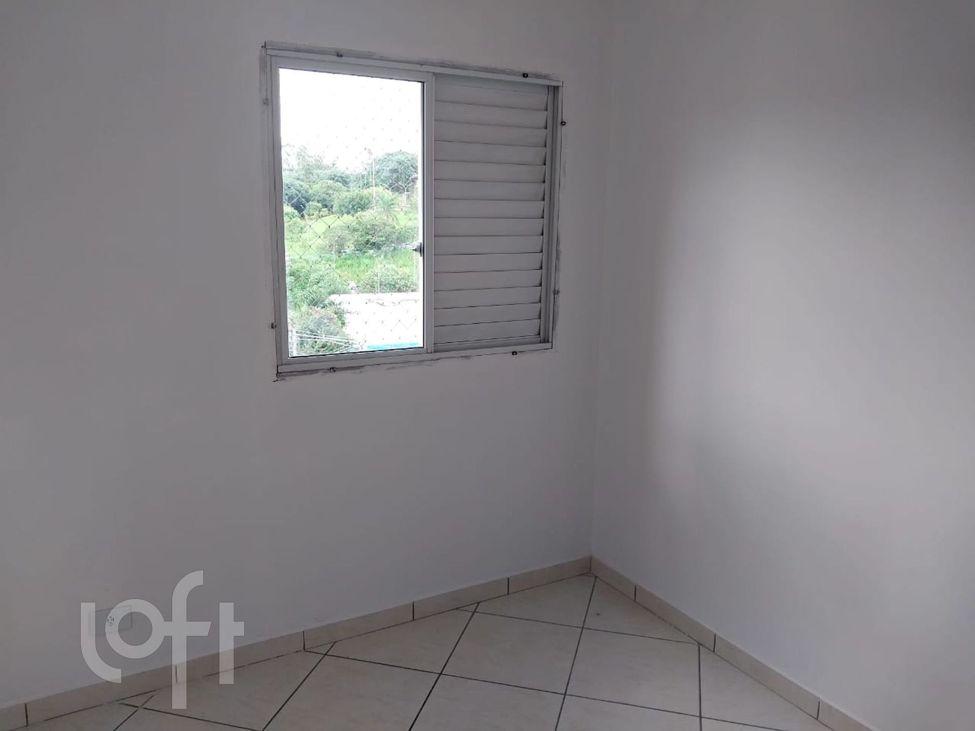 Apartamento à venda com 2 quartos, 43m² - Foto 3