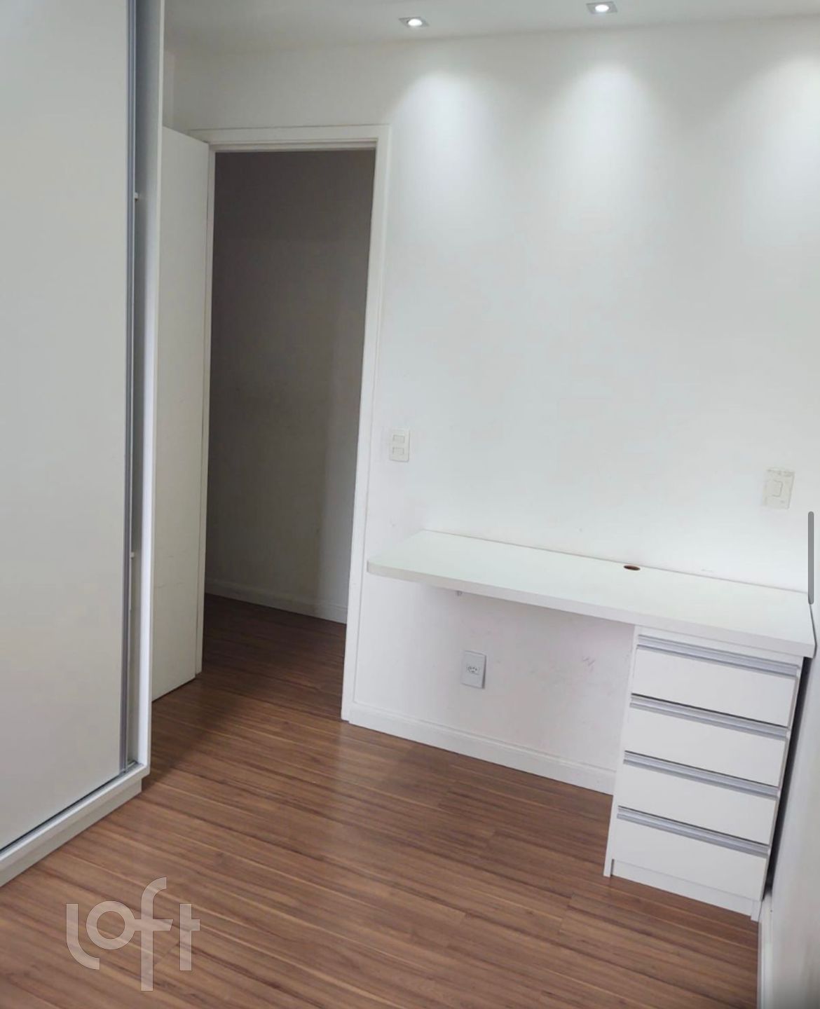 Apartamento à venda com 1 quarto, 67m² - Foto 17